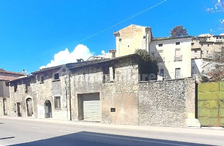 Scurcola Marsicana, Strada Statale 5