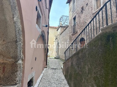 Terratetto unifamiliare piazza Regina Margherita 4, Ofena