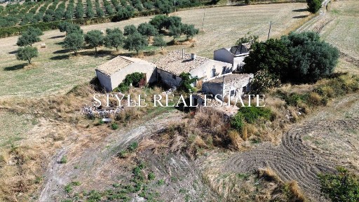 Casale Strada Statale Siracusana, Palazzolo Acreide