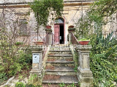 Rustico Contrada Serra, Sortino