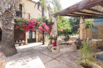 Rustico via Pozzo Di Mazza 5, Fanusa, Siracusa