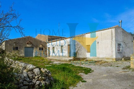 Casale via Tommaso Fazello, Centro, Noto