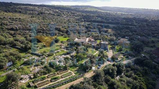Masseria, da ristrutturare, 65580 m², Centro, Noto