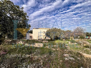 Casale via Roma, Solarino