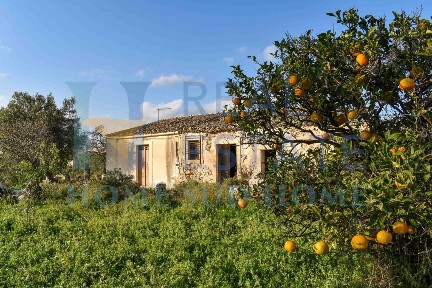 Casale via Tommaso Fazello 228, Centro, Noto