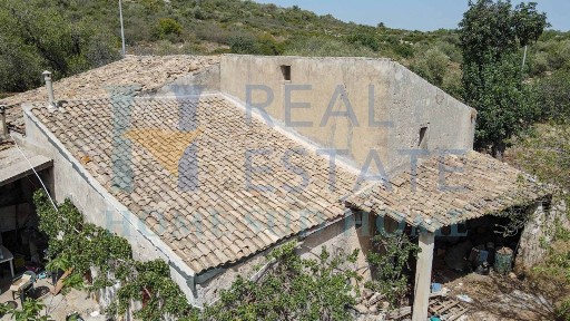 Casale via Italia, Floridia