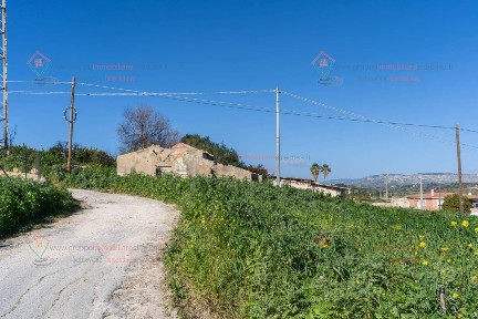 Rustico traversa Case Bianche, Tivoli, Siracusa