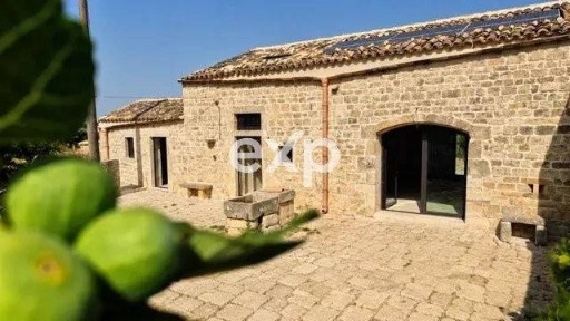 Masseria, ottimo stato, 180 m², Rosolini