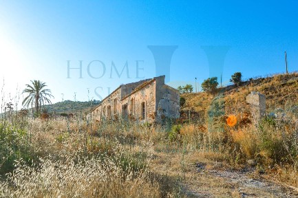 Masseria, da ristrutturare, 685 m², Centro, Avola
