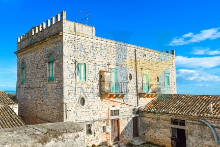 Masseria, da ristrutturare, 2000 m², Centro, Noto