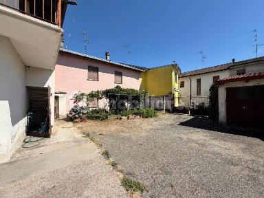 Villata, Corso Vittorio Veneto, 47