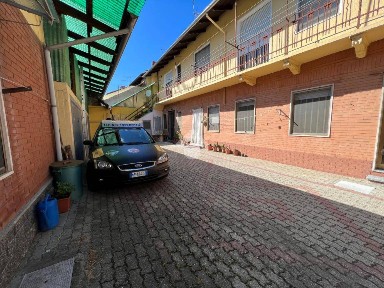 Bianzè, Via massimo d'azeglio, 10
