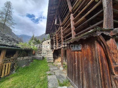 Baita frazione San Nicolao, Alagna Valsesia