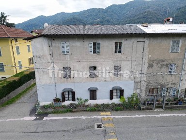 Rustico via Giovanni Lanzio 20, Centro, Quarona