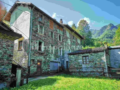 Varallo, Località Isola, 40
