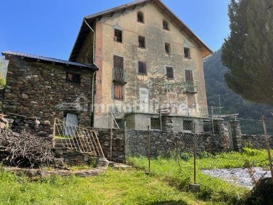 Casa colonica frazione Riva, Rimella