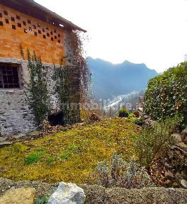 Rustico via centro, Sabbia, Varallo
