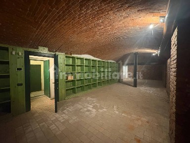 Magazzino - Deposito in Vendita