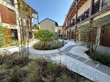 Milano, Barona, Via Ambrogio Binda, 48