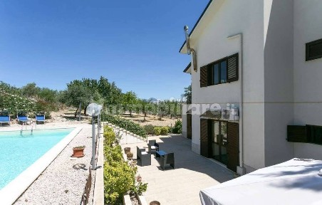Villa unifamiliare C/da Serre Vocali, Aragona