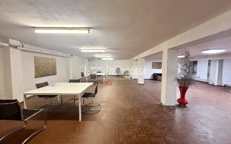 Magazzino - Deposito in Vendita