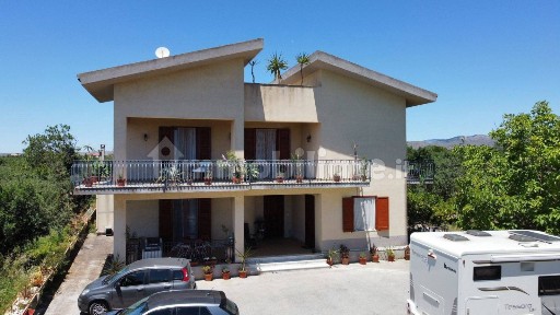 Villa unifamiliare Contrada Scunchipani Oleastro d'Inveges, Sciacca