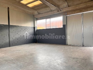 Magazzino - Deposito in Vendita
