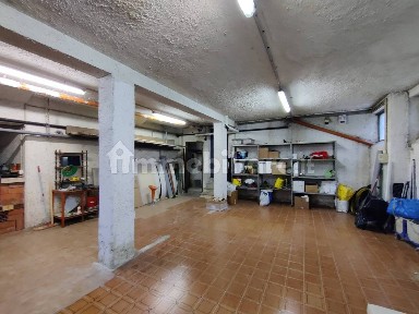 Magazzino - Deposito in Vendita