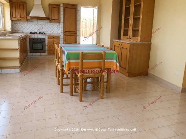 Villa bifamiliare via Mattia Pascal 55, San Leone, Villaseta, Villaggio, Agrigento