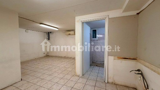 Magazzino - Deposito in Vendita