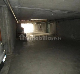 Magazzino all'asta via Fratelli di Dio 2, Magenta