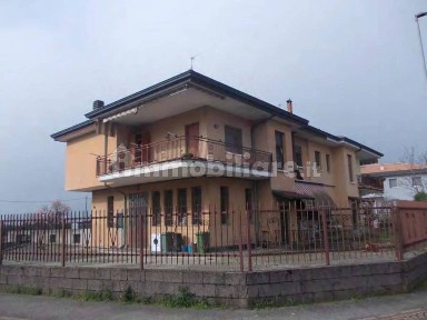 Magazzino all'asta via Giacomo Leopardi 1, Truccazzano