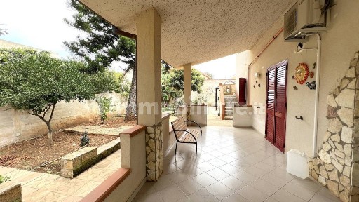 Villa bifamiliare Villaggio Mediterraneo, Sciacca