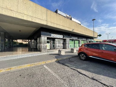 Magazzino - Deposito in Vendita