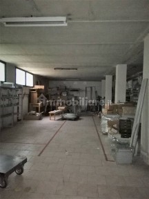 Magazzino - Deposito in Vendita