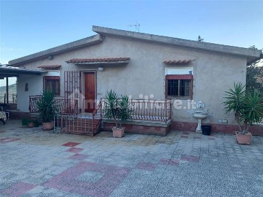 Villa unifamiliare via Strada Comunale Raganella 32, Sciacca