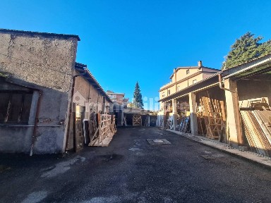 Magazzino - Deposito in Vendita