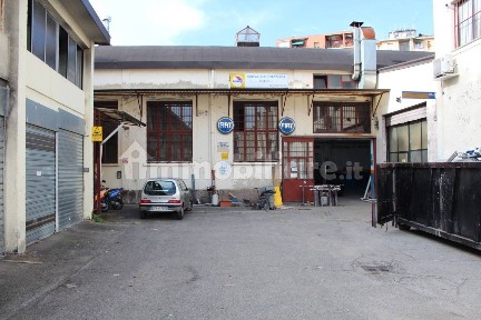 Magazzino - Deposito in Vendita