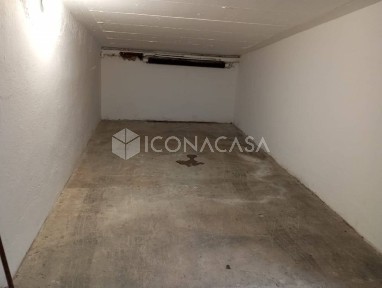 Magazzino - Deposito in Vendita