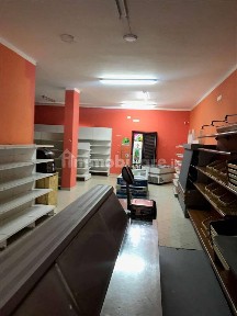 Supermercato in Affitto