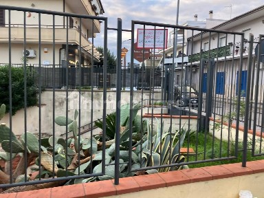 Attività commerciale in Affitto
