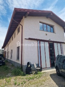 Magazzino - Deposito in Vendita