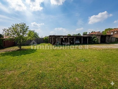 Magazzino - Deposito in Vendita