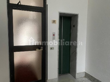 Magazzino - Deposito in Vendita