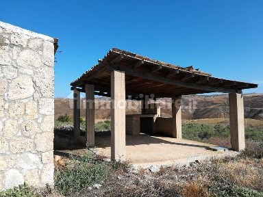 Villa unifamiliare, da ristrutturare, 170 m², Licata