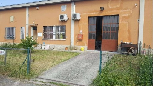 Magazzino - Deposito in Vendita