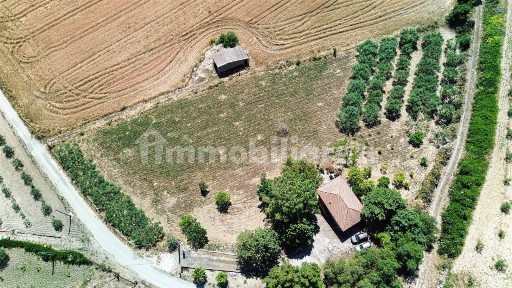Villa unifamiliare, buono stato, 120 m², Campobello di Licata