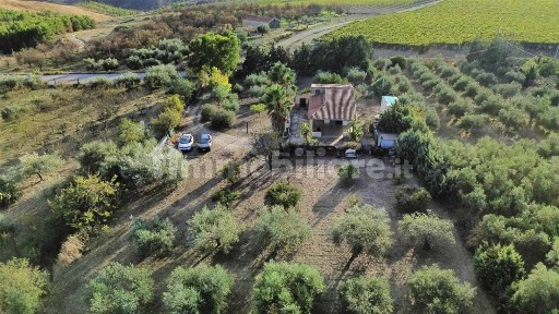 Villa unifamiliare 100 m², Campobello di Licata
