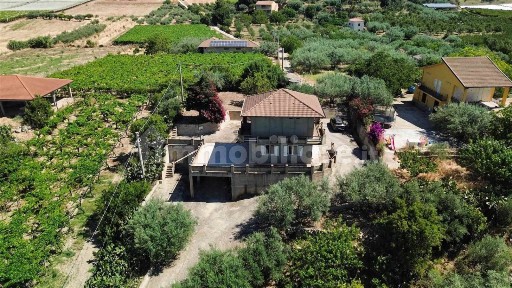 Villa unifamiliare 164 m², Campobello di Licata