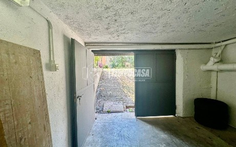 Magazzino - Deposito in Vendita